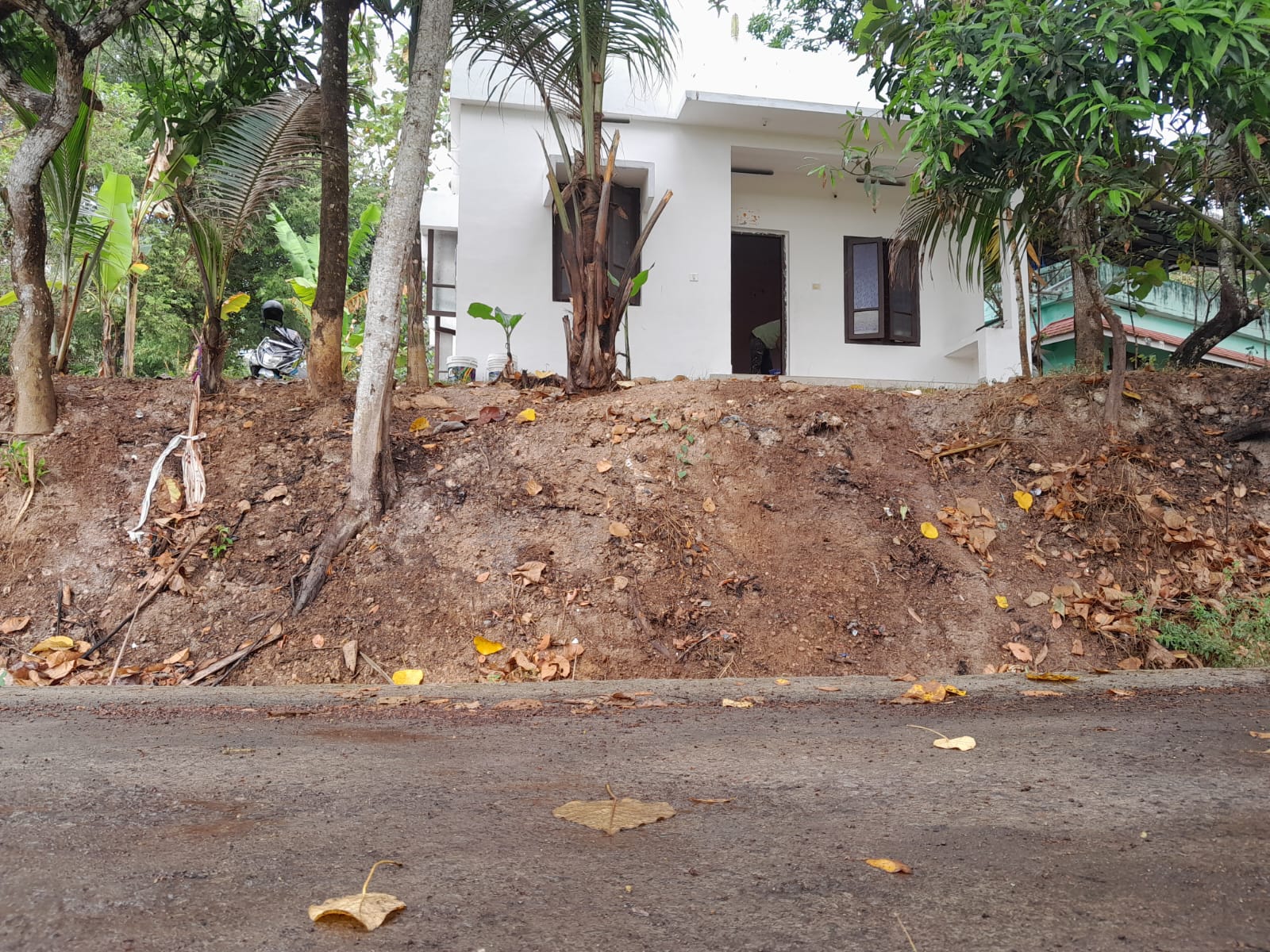 House In Available In Kerala